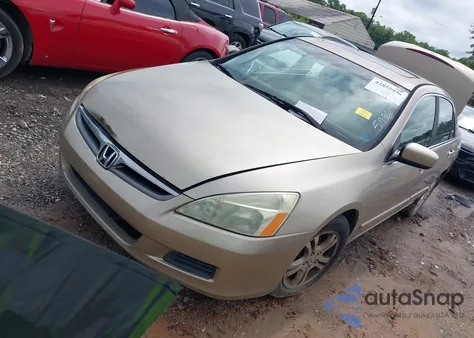 2006 Honda Accord 2.4 Ex z USA, uszkodzony, nr VIN 1HGCM56786A095186